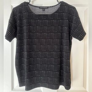 EUC Banana Republic black and white top size XS